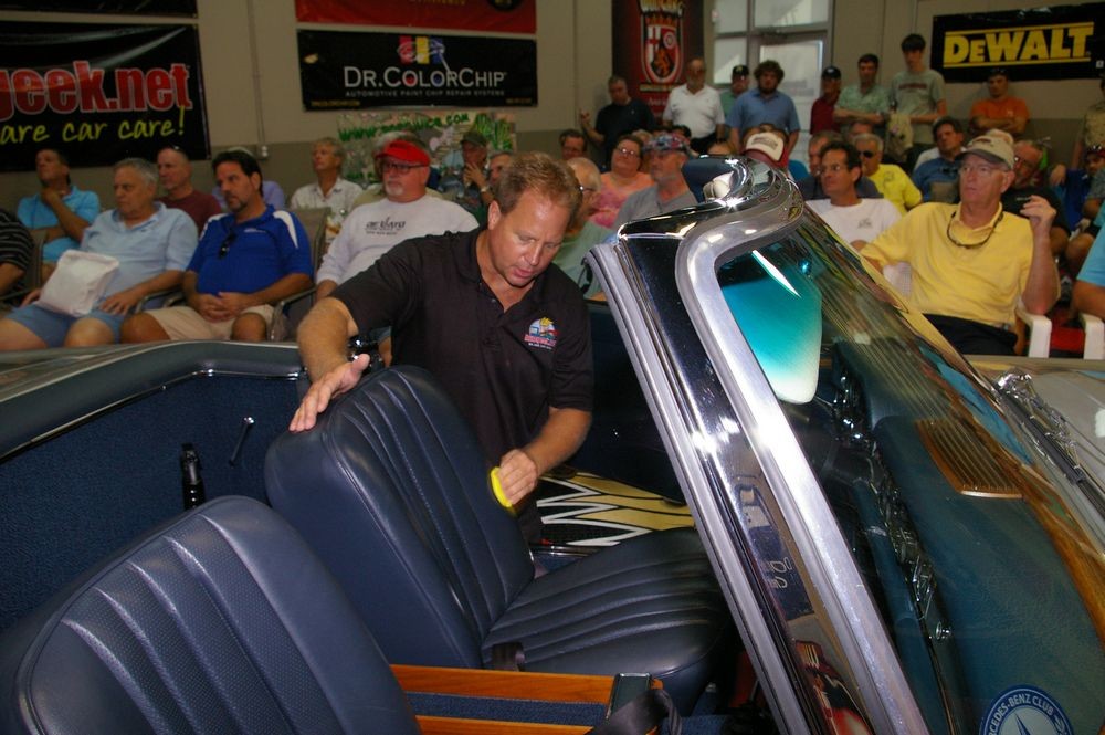Autogeeks Cars and Coffee with Mike Phillips