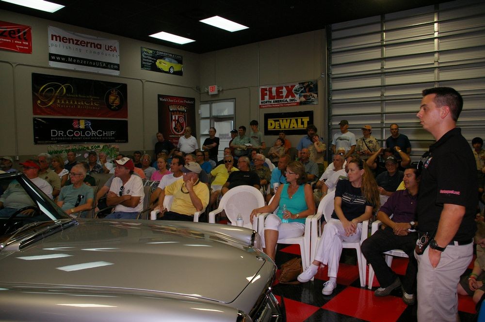 Autogeeks Cars and Coffee with Mike Phillips