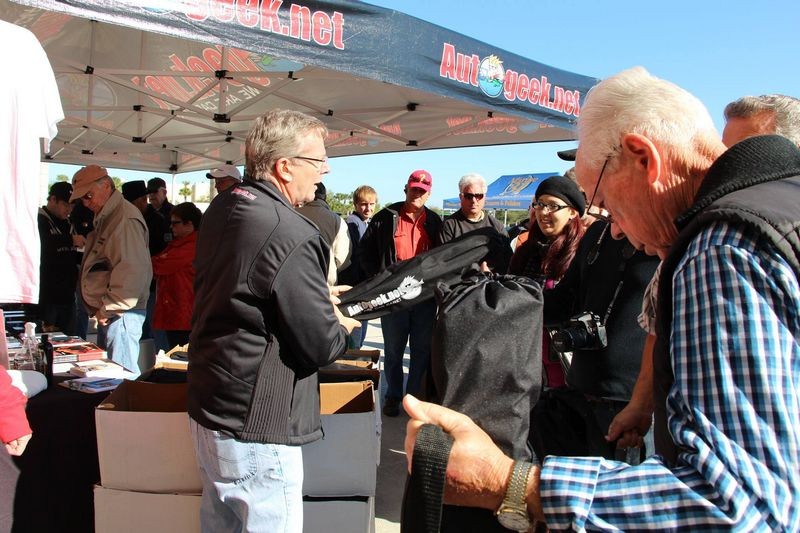 Autogeeks Cars and Coffee with Mike Phillips