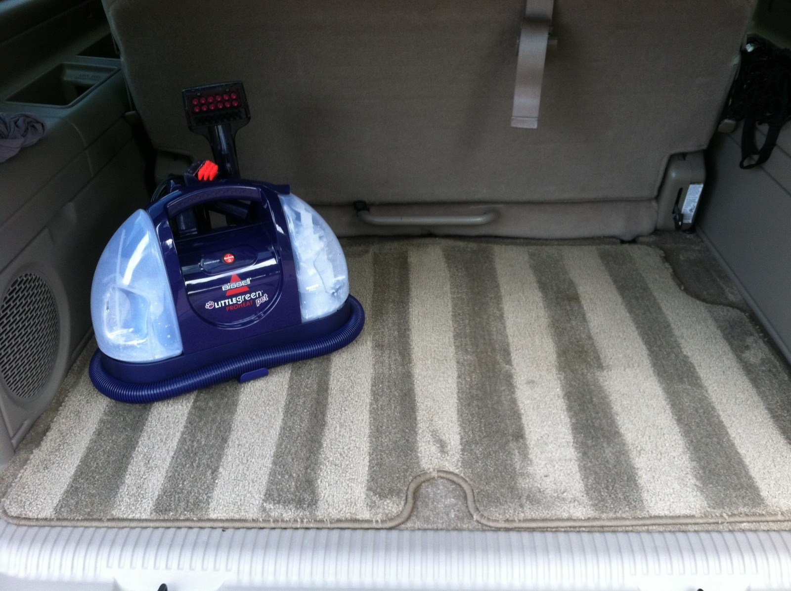 Bissel_Carpet_shampoo1