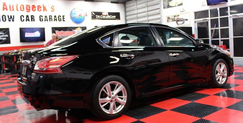 Black BMW Z3 and Black Nissan Altima Detailing Black Paint