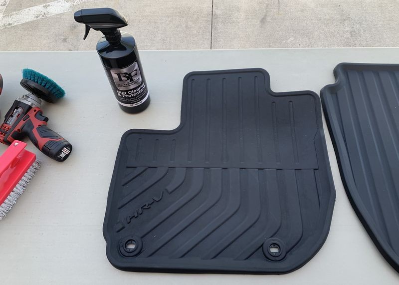 BLACKFIRE Mat Cleaner and Protectant