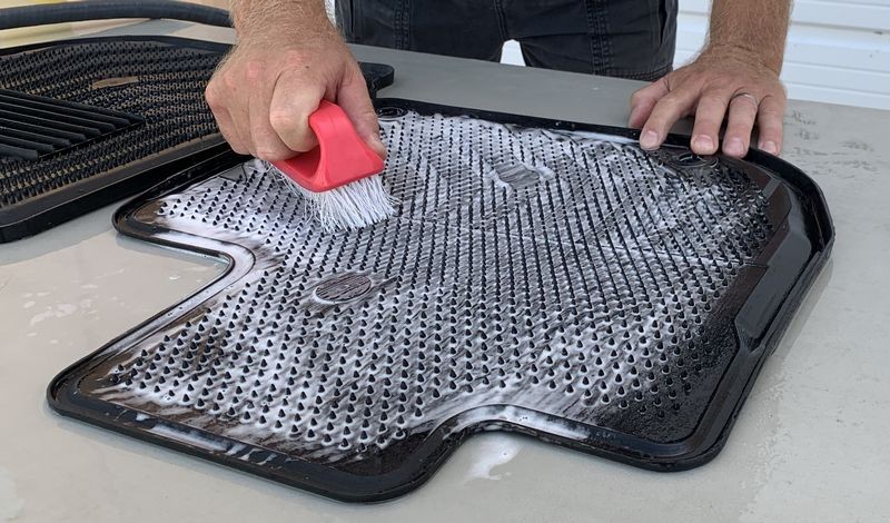 BLACKFIRE Mat Cleaner and Protectant