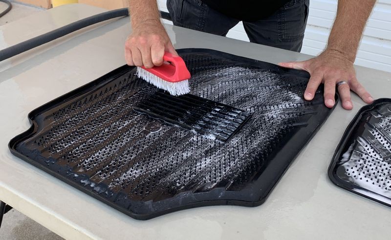 BLACKFIRE Mat Cleaner and Protectant