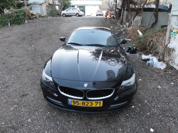 BMW Z 4 by Sharkpolitur