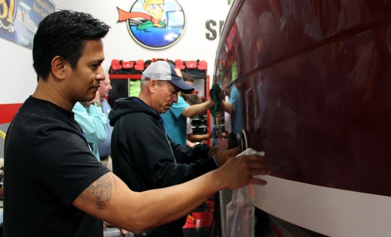 Boat Detailing Classes with Mike Phillips at Autogeek.com