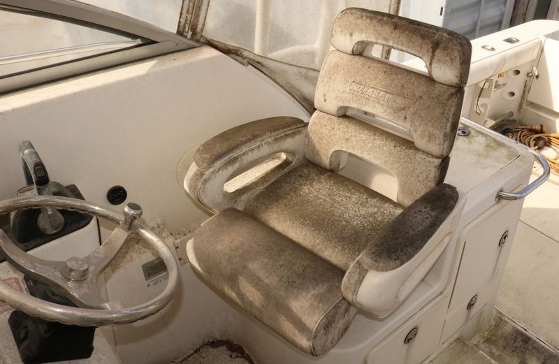 Boston Whaler 305 Conquest Mike Phillips