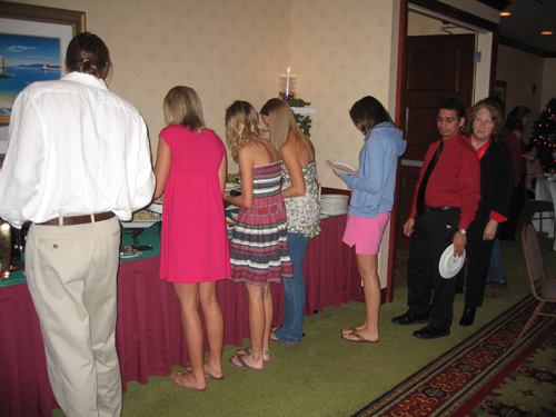 buffet_line
