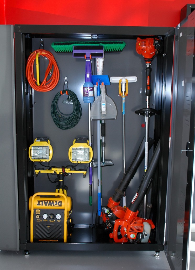 Cabinet_Inside