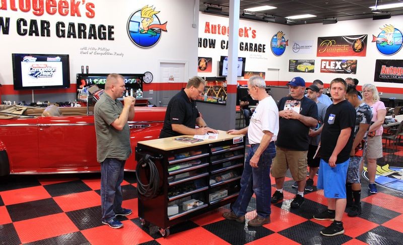 Car Detailing Classes with Mike Phillips at Autogeek