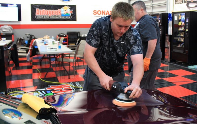 Car Detailing Classes with Mike Phillips at Autogeek
