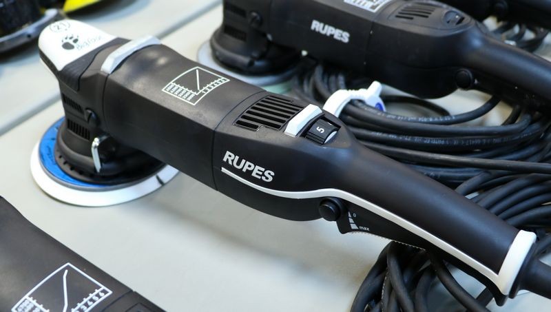 Car Detailing Training Hands On Mike Phillips Autogeek