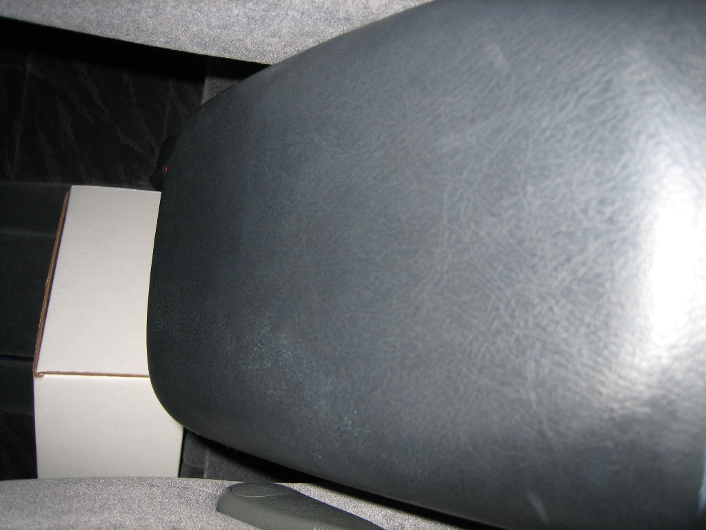 Center Console Lid before cleaning