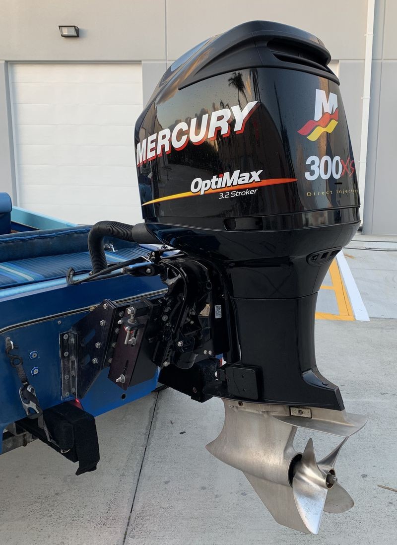 Ceramic Coating for Gelcoat Boat Remove Oxidation Mike Phillips
