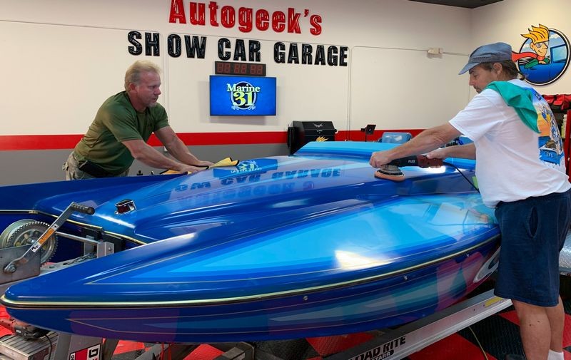 Ceramic Coating for Gelcoat Boat Remove Oxidation Mike Phillips