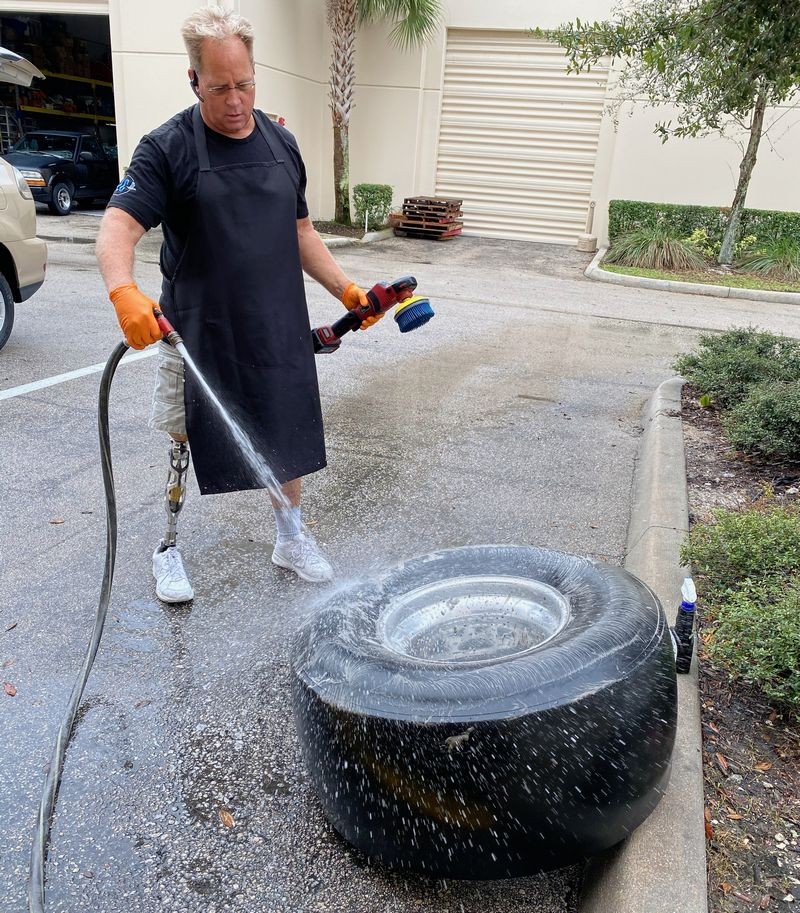 Ceramic Tire Coating Dressing Machine Scrubbing FLEX Mike Phillips