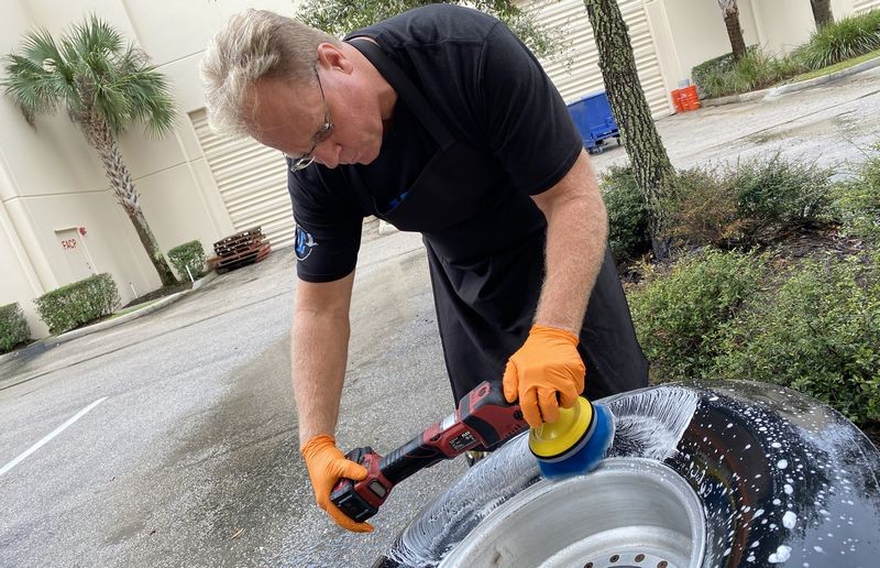Ceramic Tire Coating Dressing Machine Scrubbing FLEX Mike Phillips