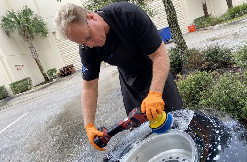 Ceramic Tire Coating Dressing Machine Scrubbing FLEX Mike Phillips