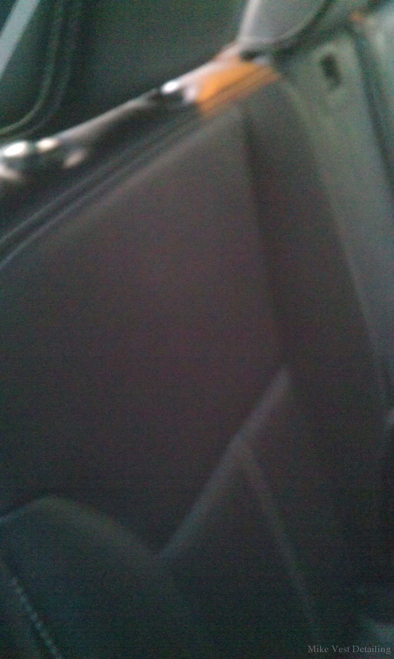 Clean Leather Backseat 7