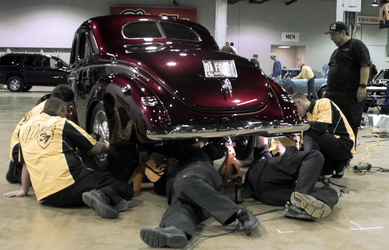 Competition Ready Episode 6 - Tim OConnells 1940 Ford Coupe