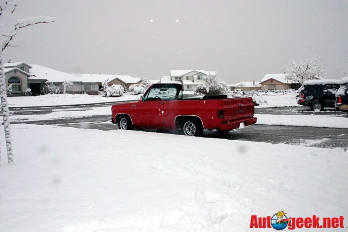 Convertible Blazer in the snow