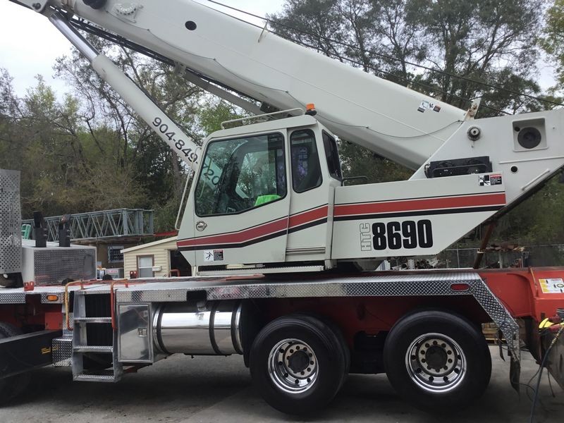 Crane Detailing Russel Stender