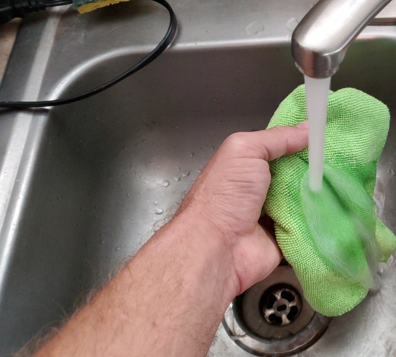 Dampened_Towel_With_Water