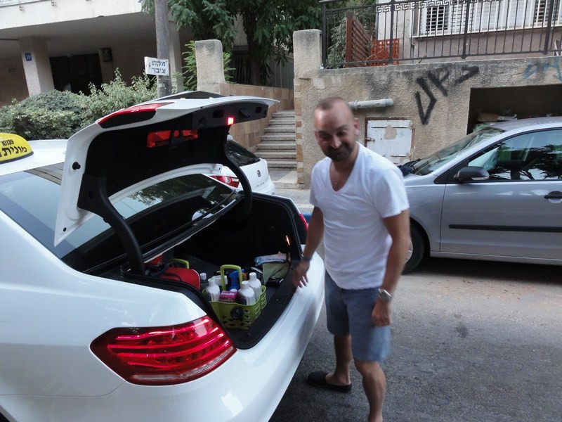 daniel taxi vip
