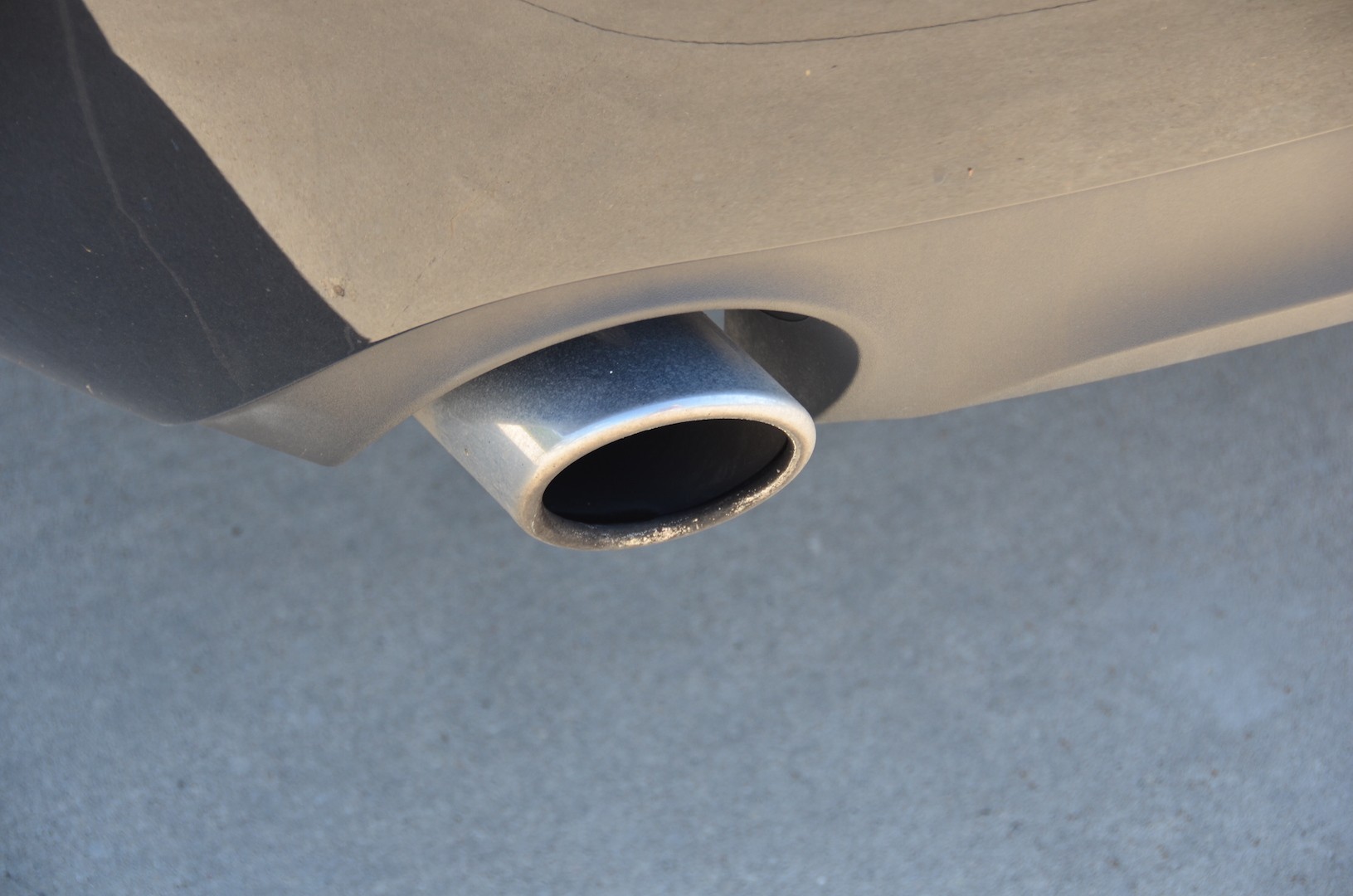 del_exhaust1