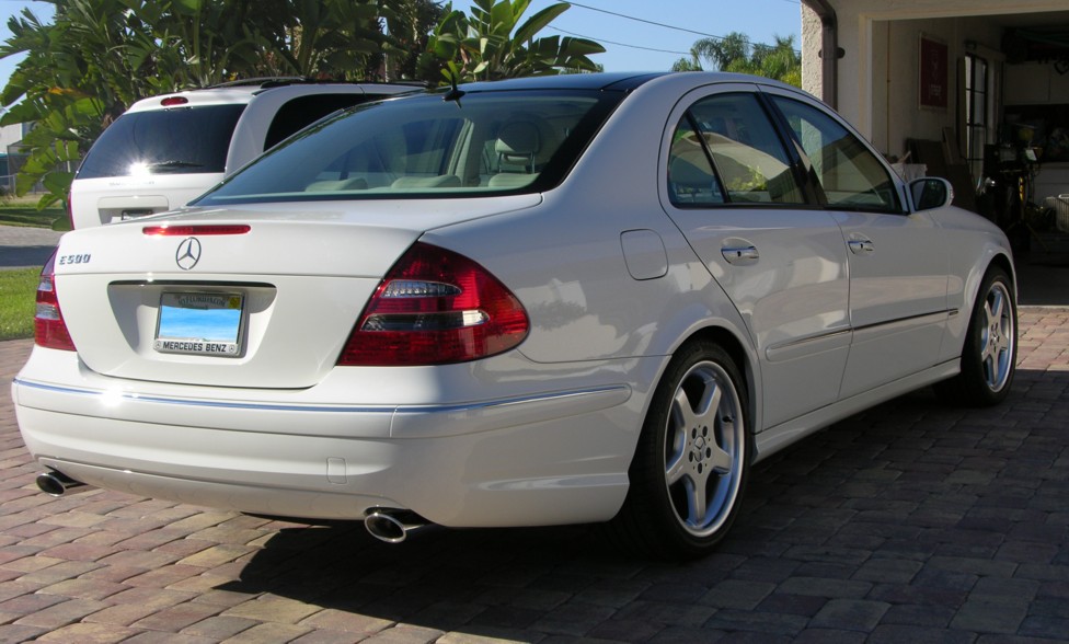Detail 2005 MB E500