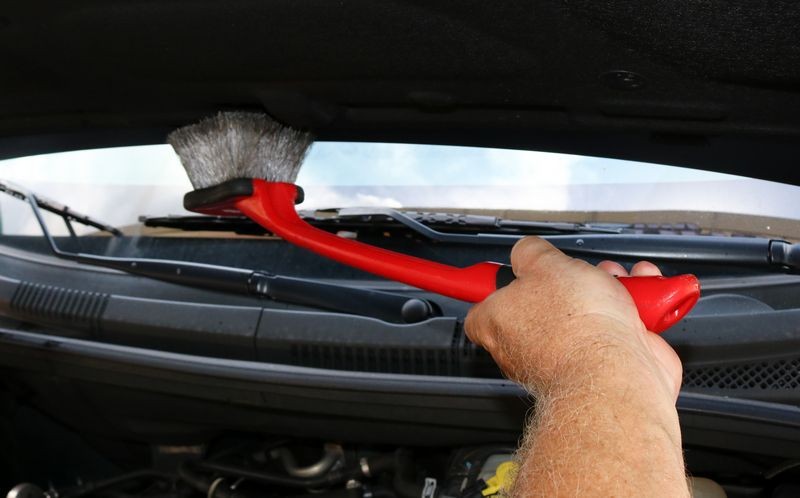 Detail Engine Bay Degreaser Mike Phillips Autogeek
