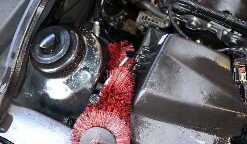 Detail Engine Bay Degreaser Mike Phillips Autogeek