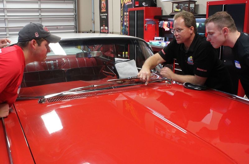 Detailing Classes at Autogeek with Mike Phillips