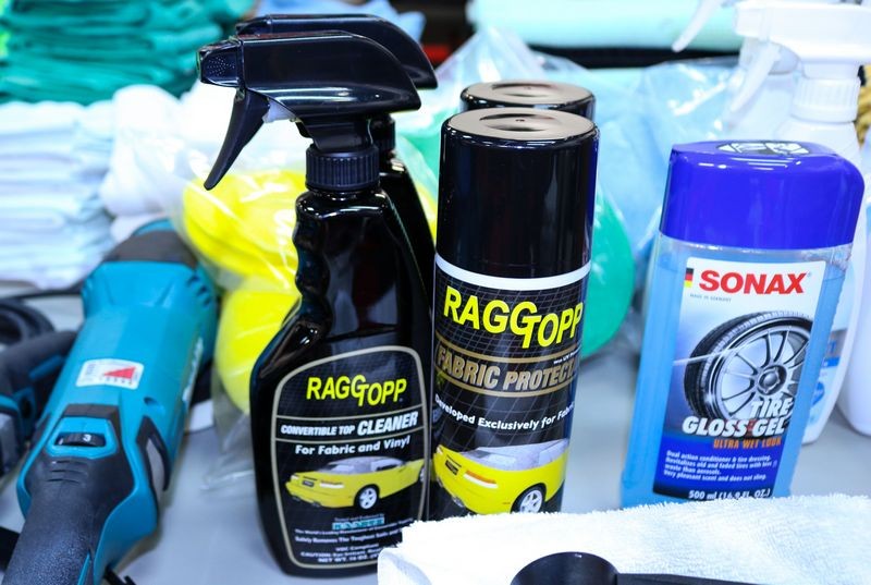 Detailing Classes Learn to detail cars with Mike Phillips at Autogeek