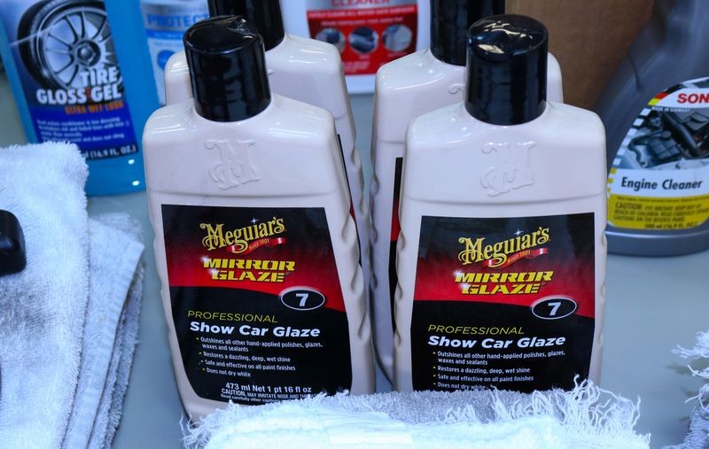 Detailing Classes Learn to detail cars with Mike Phillips at Autogeek