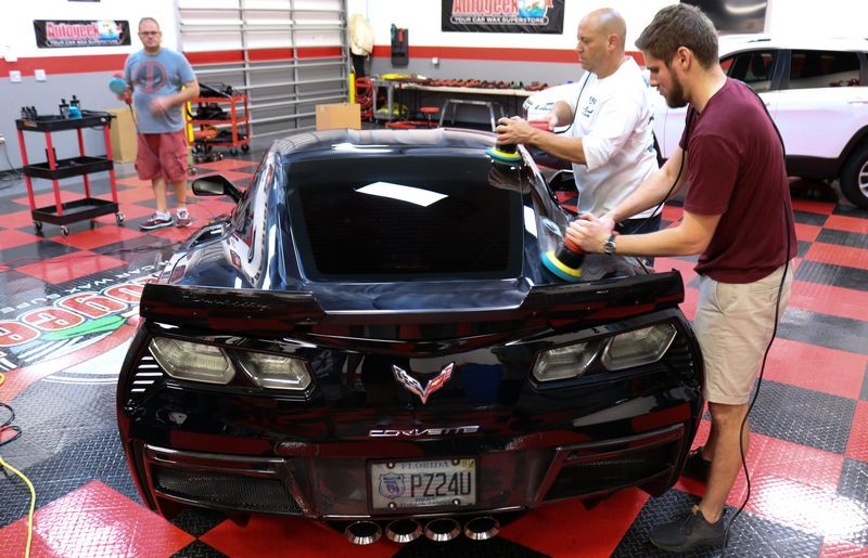 Detailing Classes with Mike Phillips at Autogeek