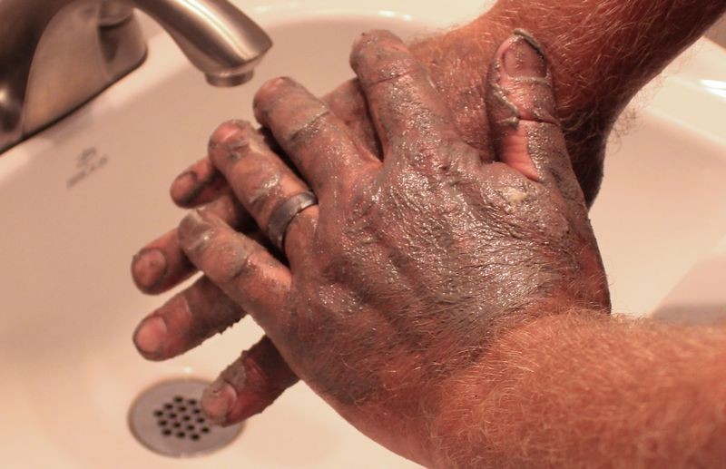 Dirt Cop Hand Cleaner Review by Mike Phillips Autogeek