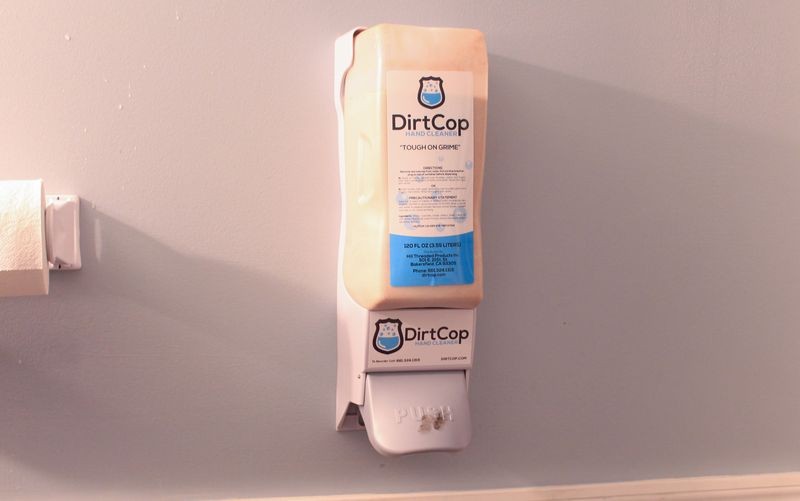 Dirt Cop Hand Cleaner Review by Mike Phillips Autogeek