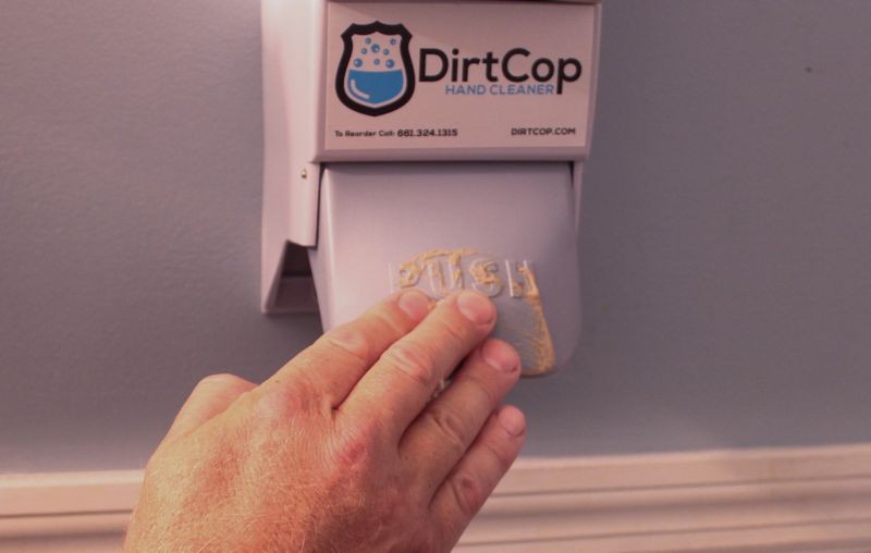 Dirt Cop Hand Cleaner Review by Mike Phillips Autogeek
