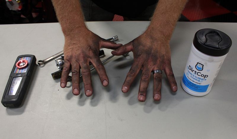 Dirt Cop Hand Cleaner Review by Mike Phillips Autogeek