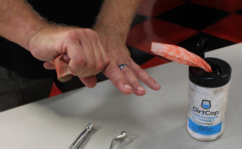 Dirt Cop Hand Cleaner Review by Mike Phillips Autogeek