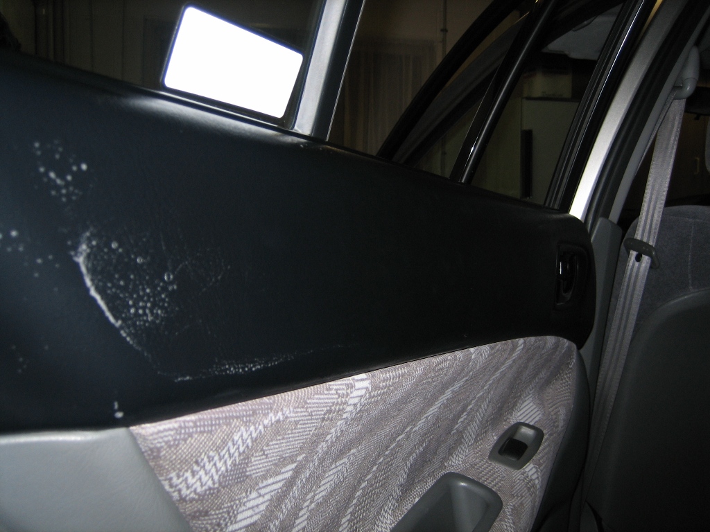 Door with Shampool Gel on it