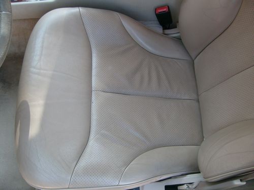 Driver_Seat_Bottom_Before