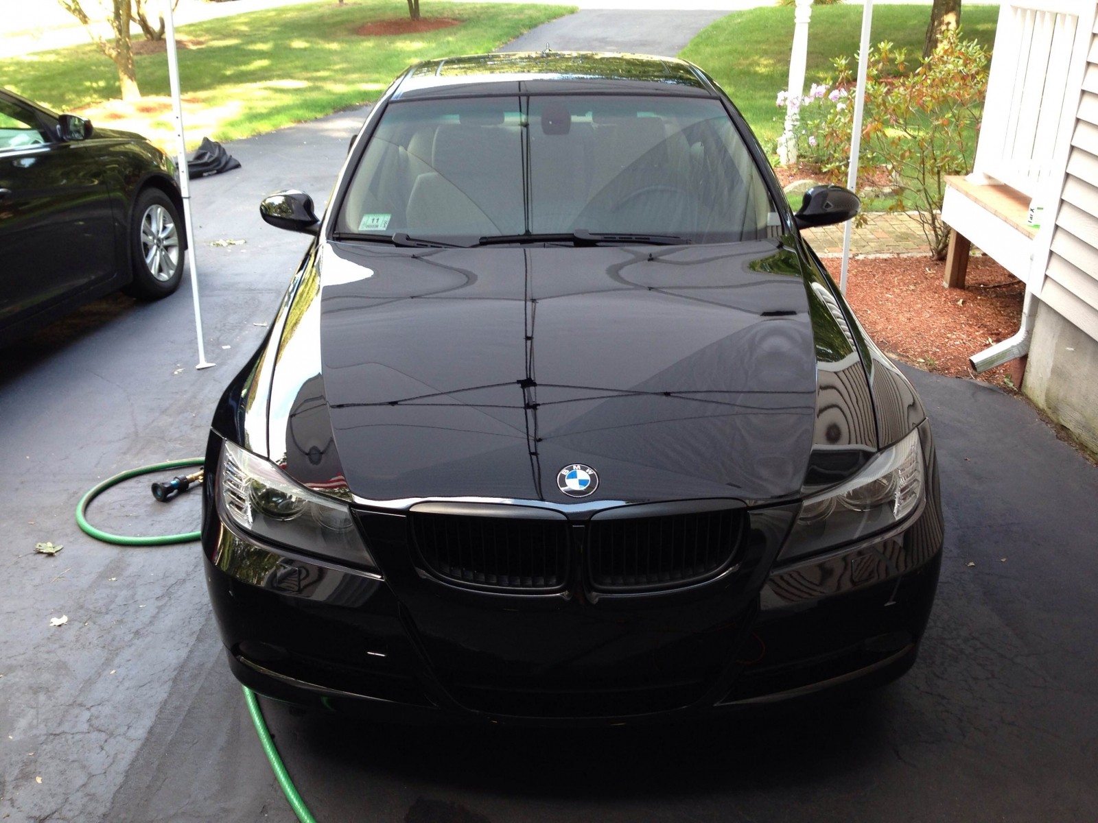 E90 Jet Black Hood Polish