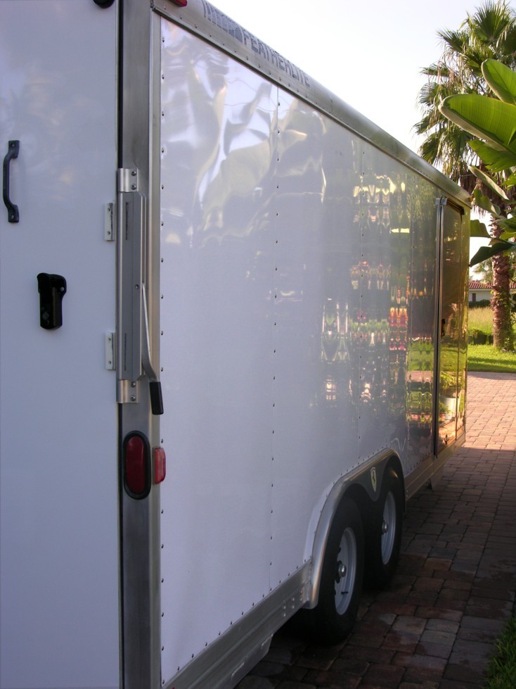 Enclosed Car Trailer Detail