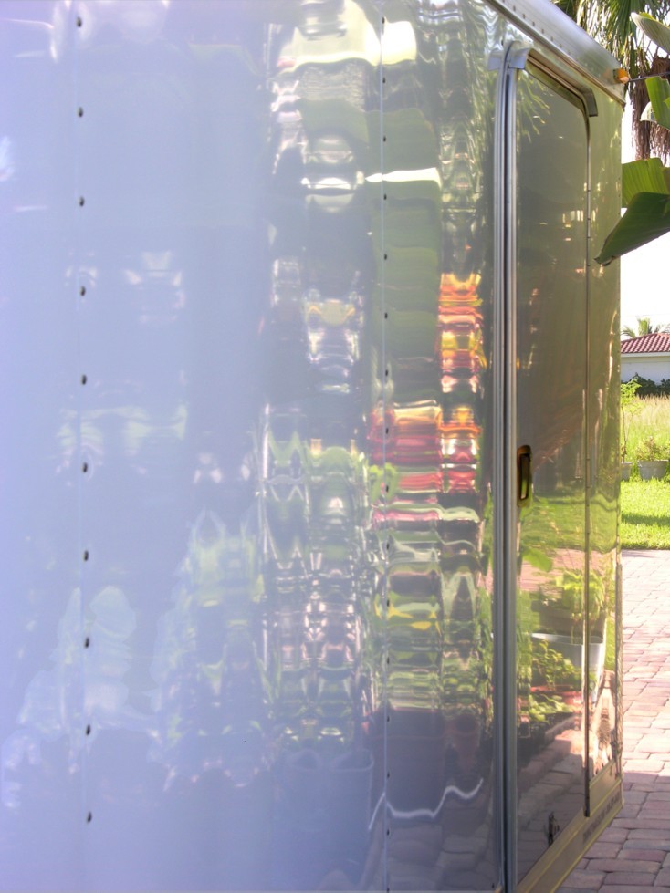 Enclosed Car Trailer Detail