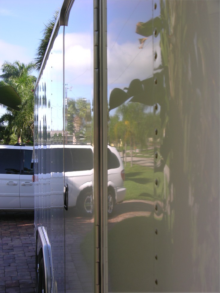 Enclosed Car Trailer Detail