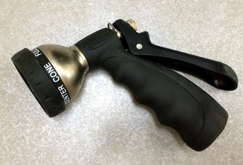 Engine Detailing garden hose sprayer