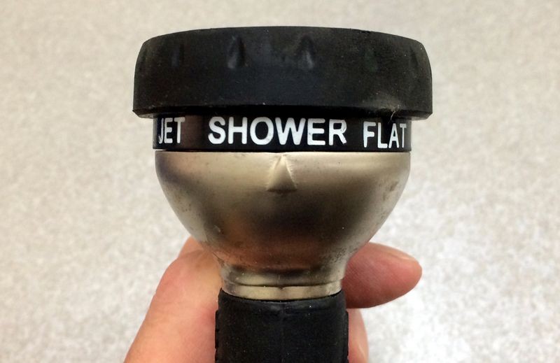 Engine Detailing garden hose sprayer