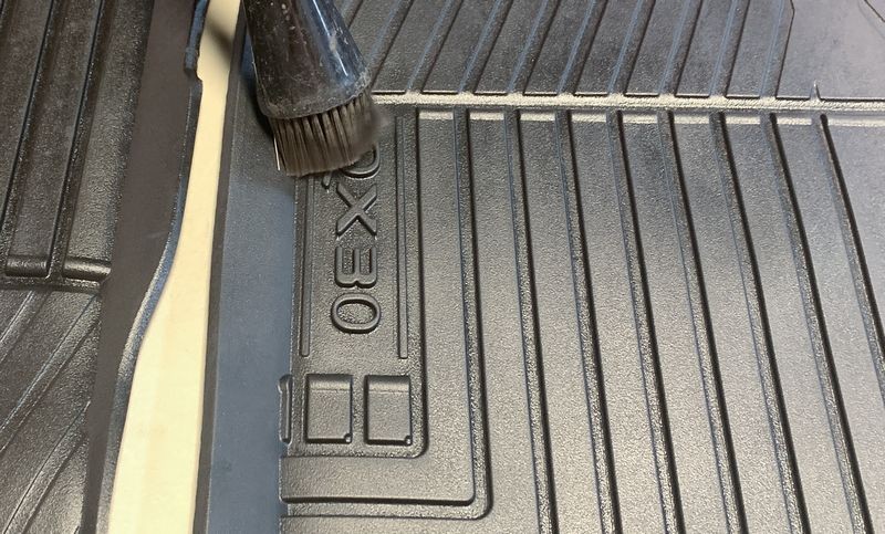 Extreme Floor Mat Makeover BLACKFIRE Mat Cleaner and Protectant